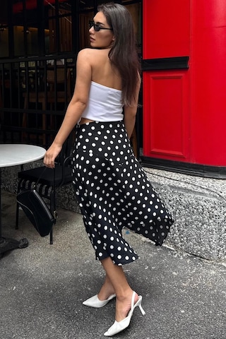 Madmext Siyah Puantiyeli Asimetrik Kadın Etek Mg2785