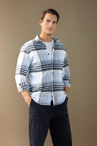 DeFacto Regular Fit Normal Kesim Kareli Oduncu Flanel Uzun Kollu Gömlek S9275AZ24AUBE524 Mavi