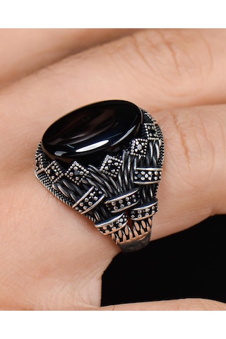 Prestij Gümüş Oniks Taşlı 925 Ayar Zirkon Taş Süslemeli 20082 Gümüş Erkek Yüzüğü