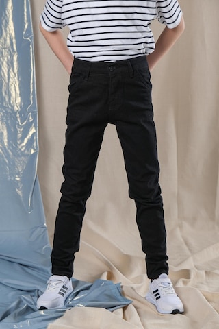 Erkek Çocuk Dar Paça Siyah Kot Pantolon 001