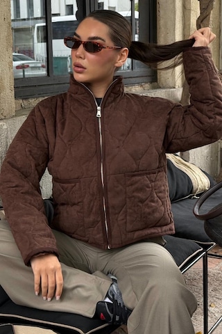 Acı Kahverengi Dik Yaka Kapitone Kadın Mont Mg2568 Acı Kahverengi