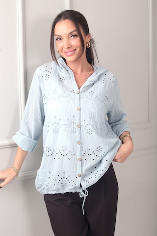 By Saygı Kadın Kapüşonlu Önü Düğmeli Cepli Brode Fisto İşlemeli İtalyan Cotton Ceket Mavi