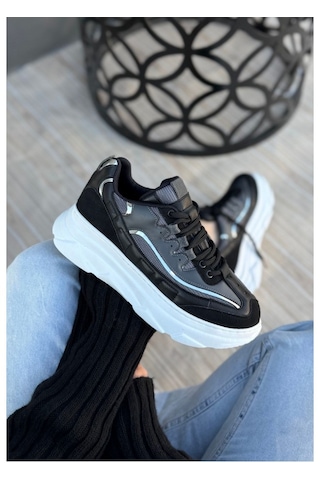 Siyah Süet Gri Detaylı Hafif Ortapedik Taban Kadın Spor Ayakkabı Siyah