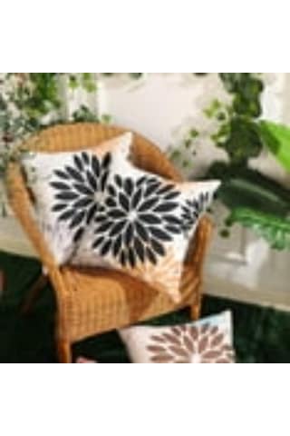 Symbee Siyah Kahverengi Modern Çiçek Desenli Su Geçirmez Keten Kırlent Kılıfı, 18x18 İnç, 2'li Set Siyah