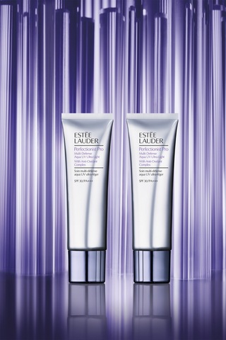 Estee Lauder Perfectionist Pro SPF50/PA++++ 8 -Oksidan İçeren  Karştı 30 ML