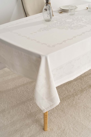 Jumbo Jakar Krem Sıvı İtici Leke Tutmaz Masa Örtüsü 160x220 Cm Krem