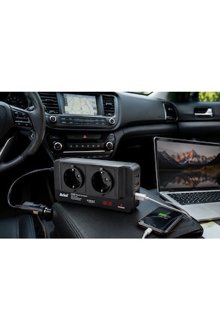 Powermaster 200w Araç Power İnverter - 12v Dc 220v Ac Çakmaklık Dönüştürücü - 2 Priz - 4 Usb - Dijital Göstergeli - Modifiye Sinüs