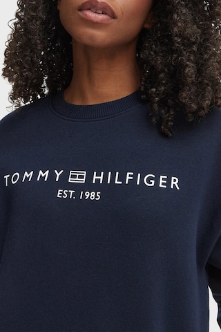 Tommy Hilfiger Regular Fit Pamuklu Bisiklet Yaka Sweat Kadın Sweat Ww0ww47831 C1g Lacivert