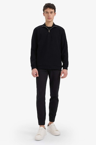 DeFacto Comfort Fit Dik Yaka Dokulu Yarım Fermuarlı Waffle Sweatshirt D7543AX25SPBK81