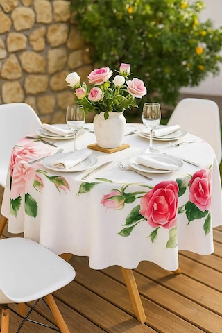 Yuvarlak Gül Desenli Duck Kumaş Masa Örtüsü 150x150 Cm Çok Renkli