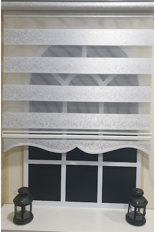 Zebra Stor Perde Sarmaşık Desen Gümüş Simli Etek Dilimli Stb9300 V 01