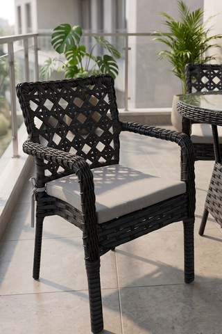 Eterna Serisi 1.sınıf 4 Adet Tekli Cappucino Rattan Krem Minder Bahçe Balkon Takımı Siyah Rattan Gri Minder