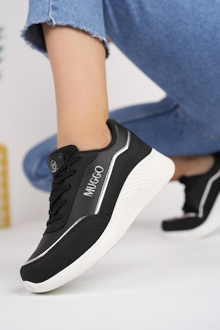 Muggo Happy Garantili Kadın Ortopedik Günlük Bağcıklı Şık Rahat Sneaker Spor Ayakkabı Siyah - Beyaz