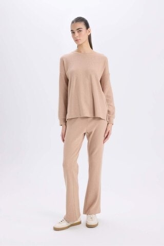 DeFacto Fall in Love Pijama Takımı Regular Fit Basic Düz Uzun Kollu Üst Geniş Bol Paça Alt D2259AX24WNBG400 Bej