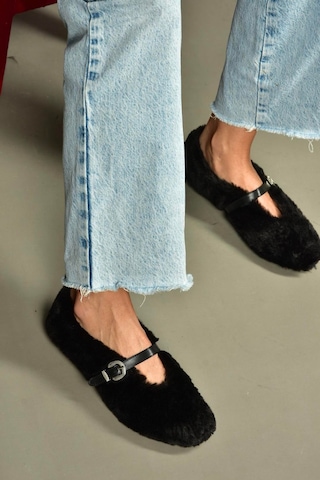 Fox Shoes V820105504 Siyah Peluş Günlük Düz Kadın Babet Siyah