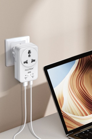 Fulltech Ftr-27 20w Pd Hızlı Şarjlı Akım Korumalı Kompakt Priz Beyaz Usb-c & Usb-a Çıkışlı 2500w G Kablosuz