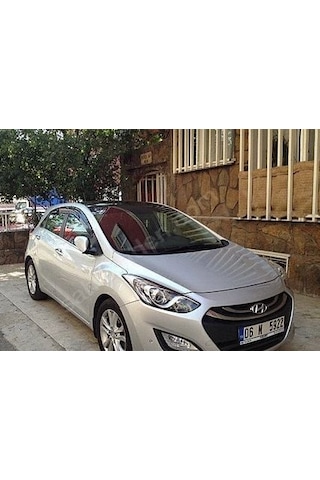 Boğaziçi Hyundai İ30 Cam Rüzgarlığı Mugen 4.lü 2012-