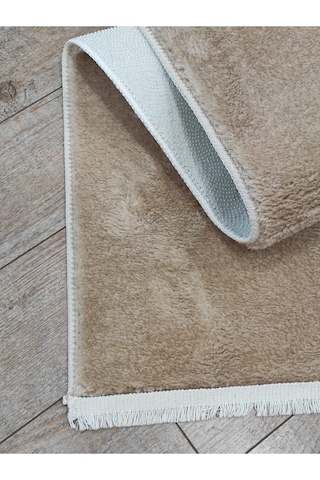 Balat Halı Saçaklı Yumuşak Kaymaz Taban Kahverengi Peluş Halı