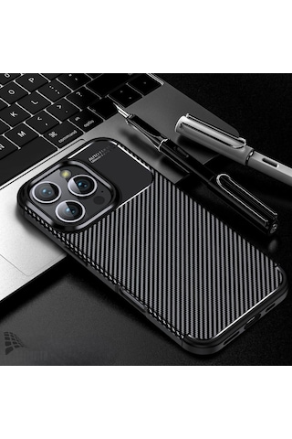Apple Uyumlu iPhone 16 Pro Silikon Kılıf Karbon Desenli Kamera Korumalı Autofocus Kapak Siyah Siyah