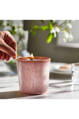 Ikea Lugnare Seramik Kaplı Kokulu Mum 10 X 10 Cm Yasemin Pembe