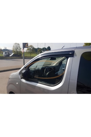 Opel Zafira Life 2019 Ön Mugen Cam Rüzgarlığı