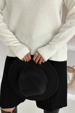 Noa & Noa Kadın Kalpli Kalın Triko Kazak Oversize & Minimal Romantik Stil Beyaz