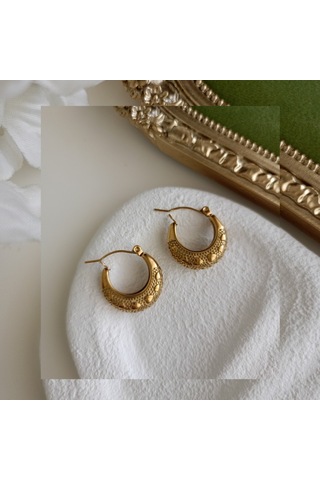 Lente Aksesuar Antik Gold Renk Kabartma Kalp Desenli Vintage Çelik Küpe Altın