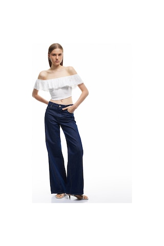 Koton Kolsuz Astarlı Slim Fit Fistolu Brodeli Fırfırlı Omzu Açık Crop Bluz Beyaz 5sak10495ek Beyaz