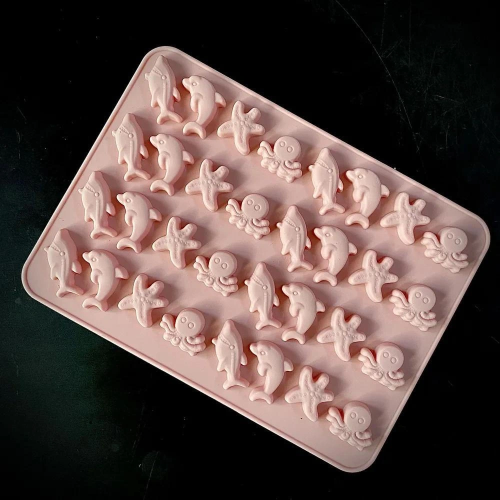Youtek Deniz Canlıları Şekilli Silikon Kalıp - 32 Hücreli Çikolata Ve Izomalt Kalıbı, 1 Adet, 10x20 Cm Boyutunda Pembe