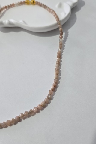 Sertifikalı 4 Mm Güneş Taşı Doğaltaş Kolye Vidalı 034 - Somon