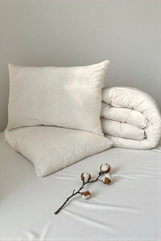 Alla Turca Pamuk Dolgulu Çift Kişilik Yorgan Ve 2'li Yastık Seti Beyaz