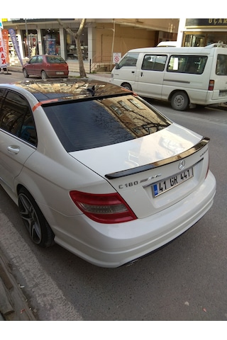 Mercedes W204 Kasa C180 Cam Üstü Spoiler Piano Black Boyalı