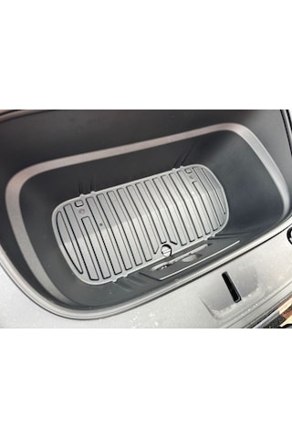 Kaiser Tesla Model Y Juniper Ön Küçük Bagaj Havuzu, 2025- Sonrası