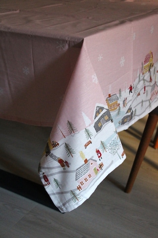 Pamuklu Yılbaşı Noel Temalı Kumaş Masa Örtüsü 150x200 Ebat 2025-knrev Pembe