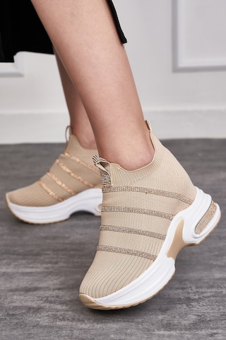Günlük Triko Kadın Sneaker Gizli Topuk Taşlı Oval Burunlu Rahat Kalıp Nefes Alabilen Spor Ayakkabı 271 Bej