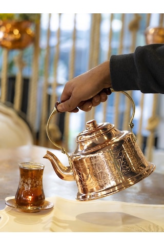 İşlemeli Maraş Demlik Parlak Bakır Uçlu Bakır