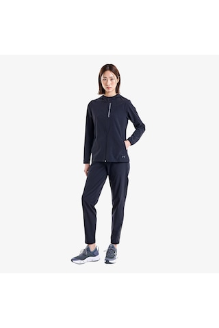 Under Armour Out Run Kadın Siyah Koşu Üstü 1377043