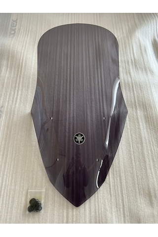Yamaha Nmax 125-155 (2020-2024) Model Uyumlu Füme 4 MM Kalınlık 42 x 59 Ön Camı