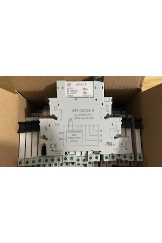 220V AC SLİM RÖLE + VİDALI SOKET