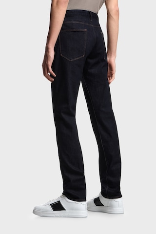 Emporio Armani Pamuklu Slim Fit Normal Bel Jeans Erkek Kot Pantolon Em000121 Af22800 Mb001 Lacivert