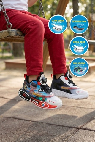 Siyah Geniş Kalıp Işıklı Unisex Çocuk Spor Ayakkabı 400 P