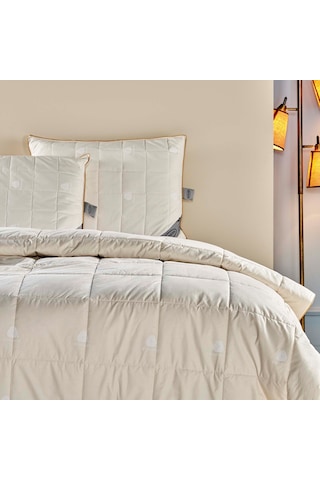 Linens Wooly Yün Çift Kişilik Yorgan Beyaz