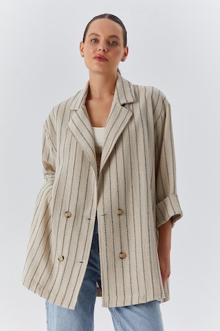 4550 Kadın Yanları Yırtmaçlı Keten Uzun Ceket Naturel Naturel