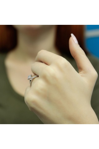 Lova 0,50 Karat Tektaş Görünümlü Pırlanta Yüzük - 1020175