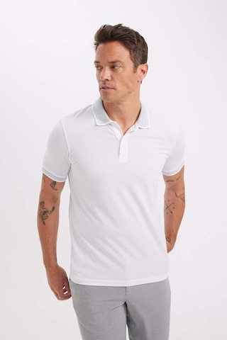 Defacto Slim Fit Dar Kesim Polo Yaka Kısa Kollu Pamuklu Tişört D0033AXNS Beyaz