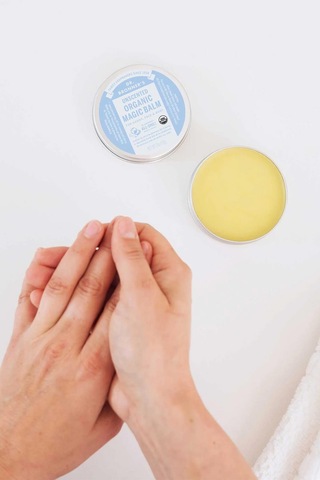 Dr. Bronner's Kokusuz Nemlendirici Balm 57 G