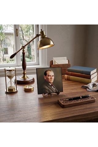 Atatürk Masaüstü Ahşap Tablo - Kabartmalı Baskı Şık Hediyelik 16x16 Cm No 2 3 Parça