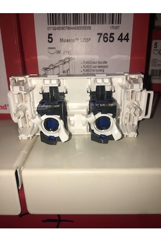 076544 Legrand 2 Li Utp Cat6 Rj45 Priz