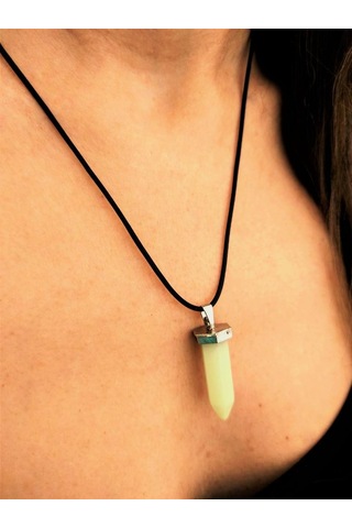 KARANLIKTA PARLAYAN DERİ İP KOLYE-KOL125 Çok Renkli