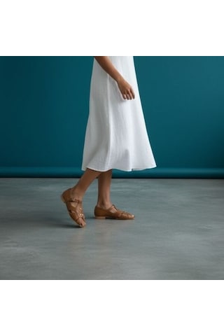 Ne&ve Shoes Taba Deri Aksesuar Detaylı Tokalı Kadın Sandalet